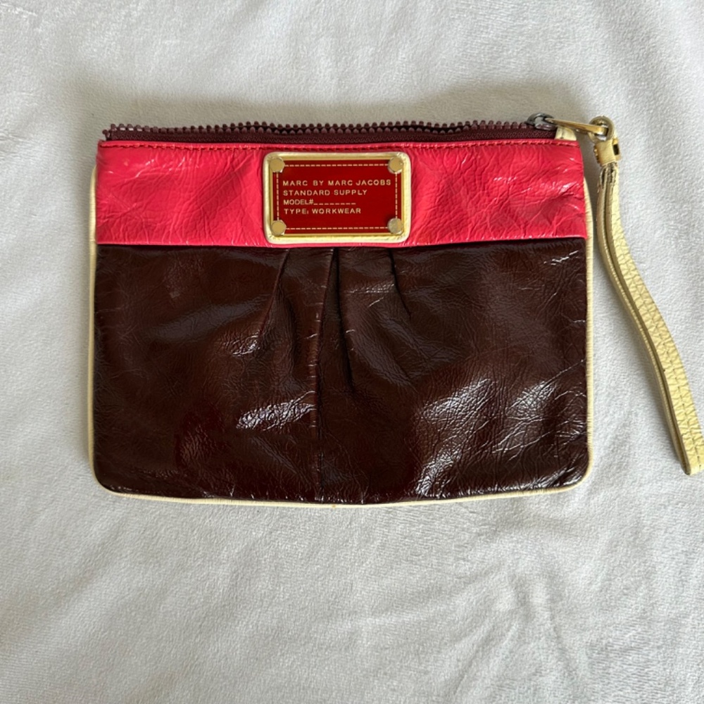 **AUTHENTIC** Marc by Marc Jacobs Wristlet - Vintage